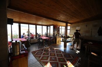 乌奇希萨尔 Takaev Cave House酒店 外观 照片