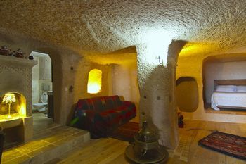 乌奇希萨尔 Takaev Cave House酒店 外观 照片