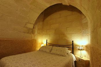 乌奇希萨尔 Takaev Cave House酒店 外观 照片